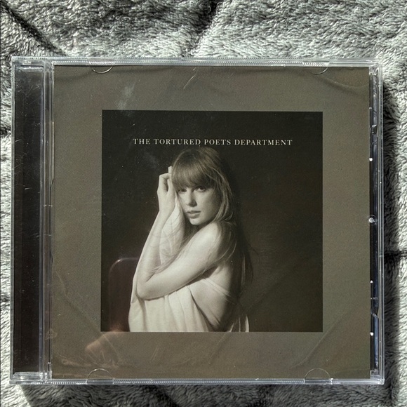 New Taylor Swift TTPD CD Guilty as Sin? Sin Acoustic Special Edition Deluxe